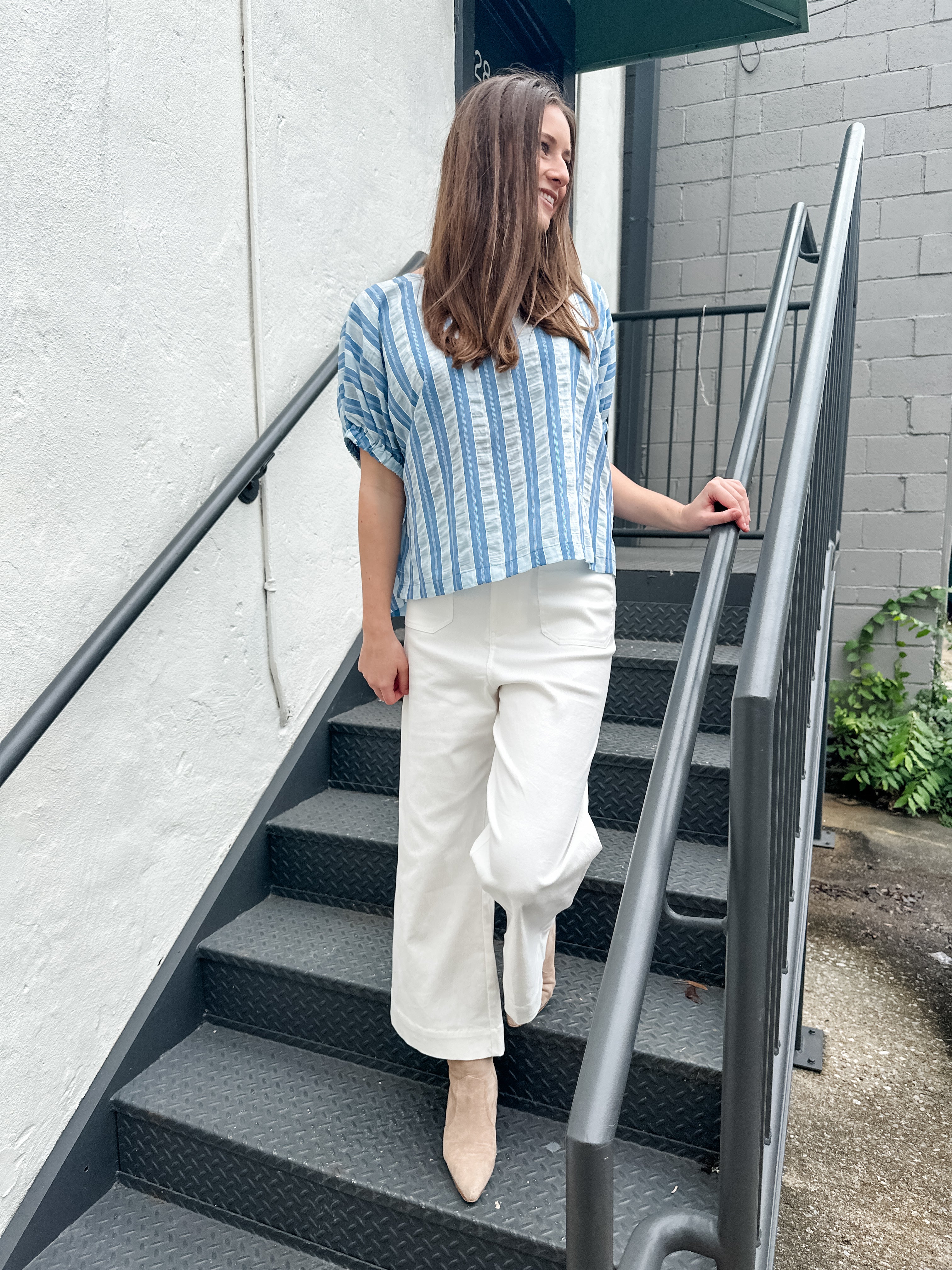 Seersucker Stripe Elastic Sleeve Top