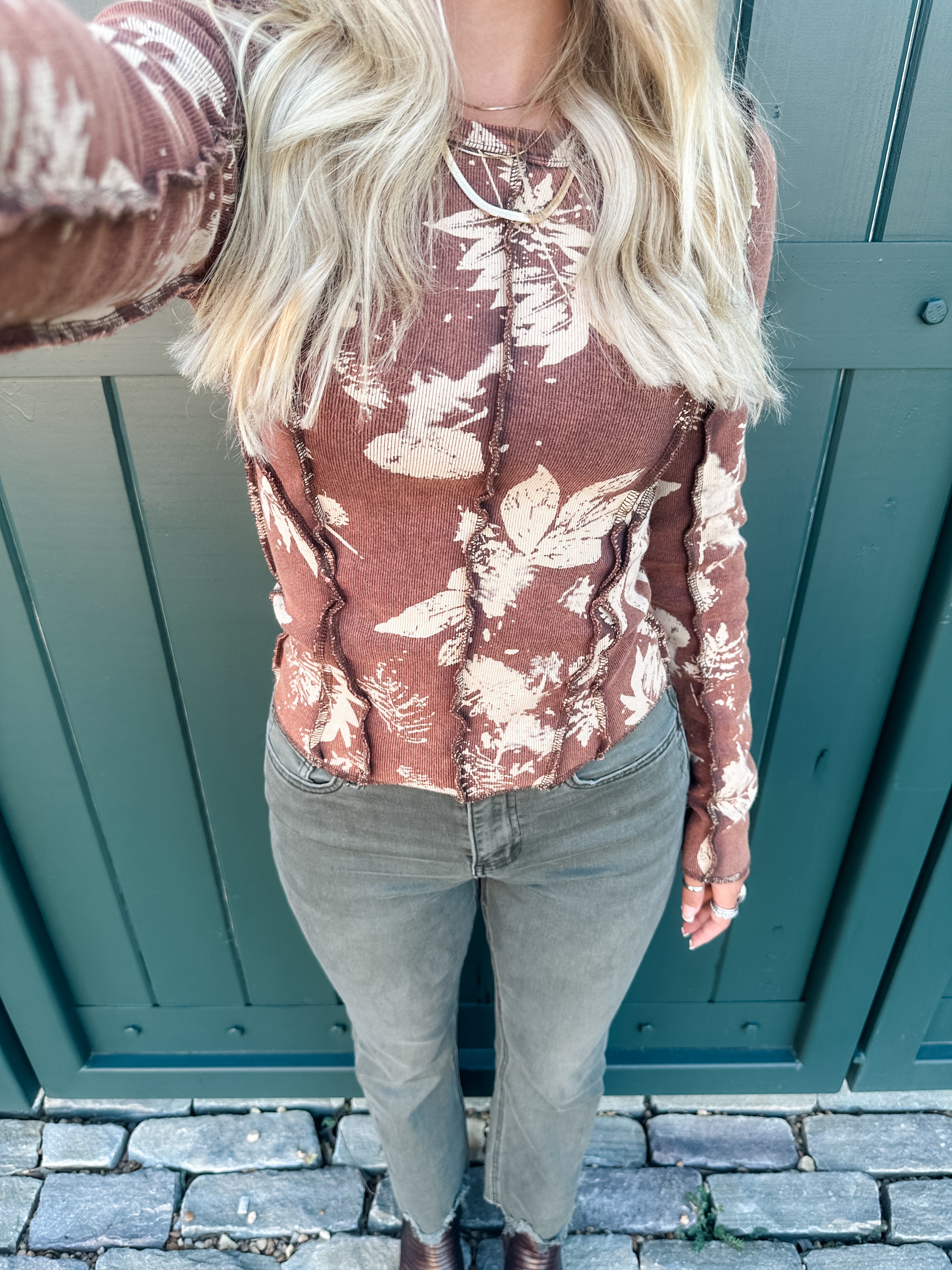 Fitted Floral Layering Top