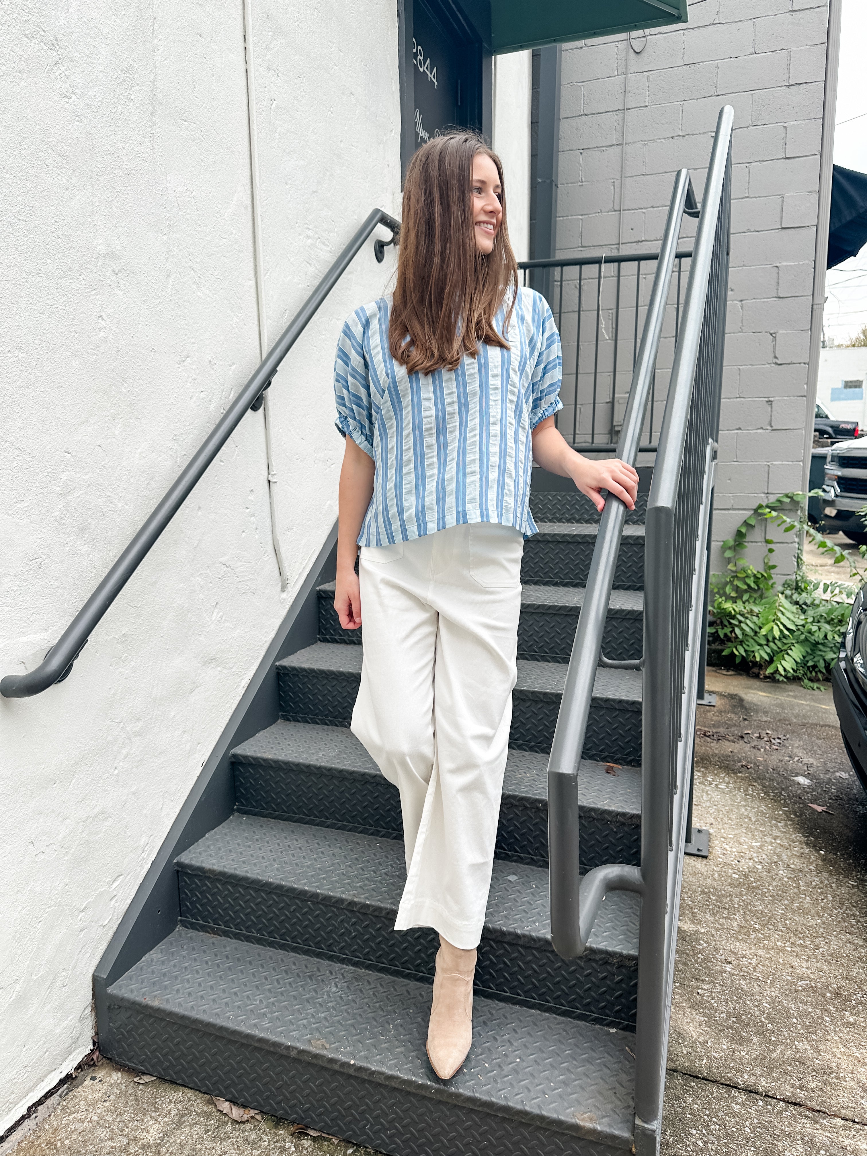 Seersucker Stripe Elastic Sleeve Top