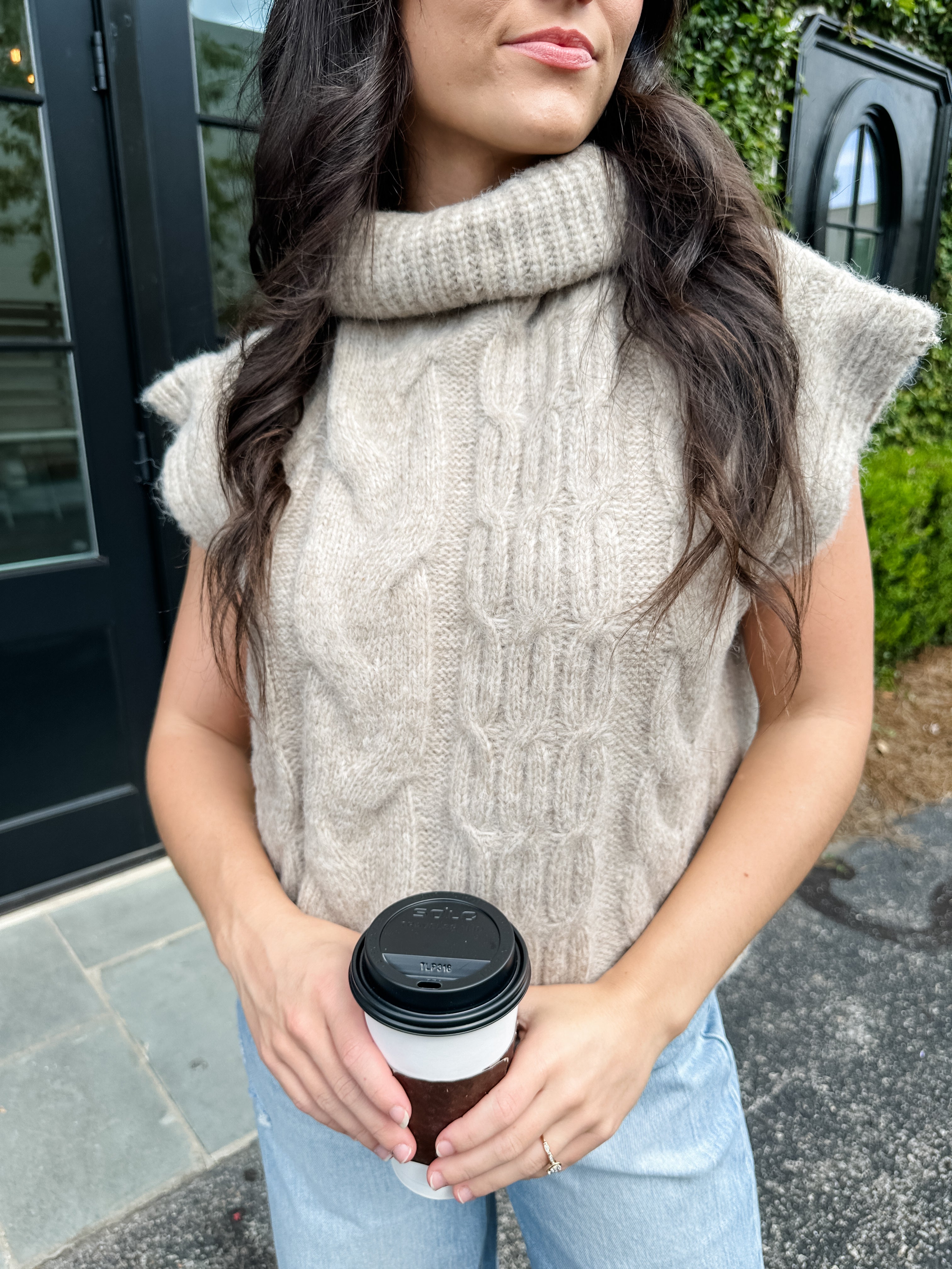 Sleeveless Chunky Sweater Vest