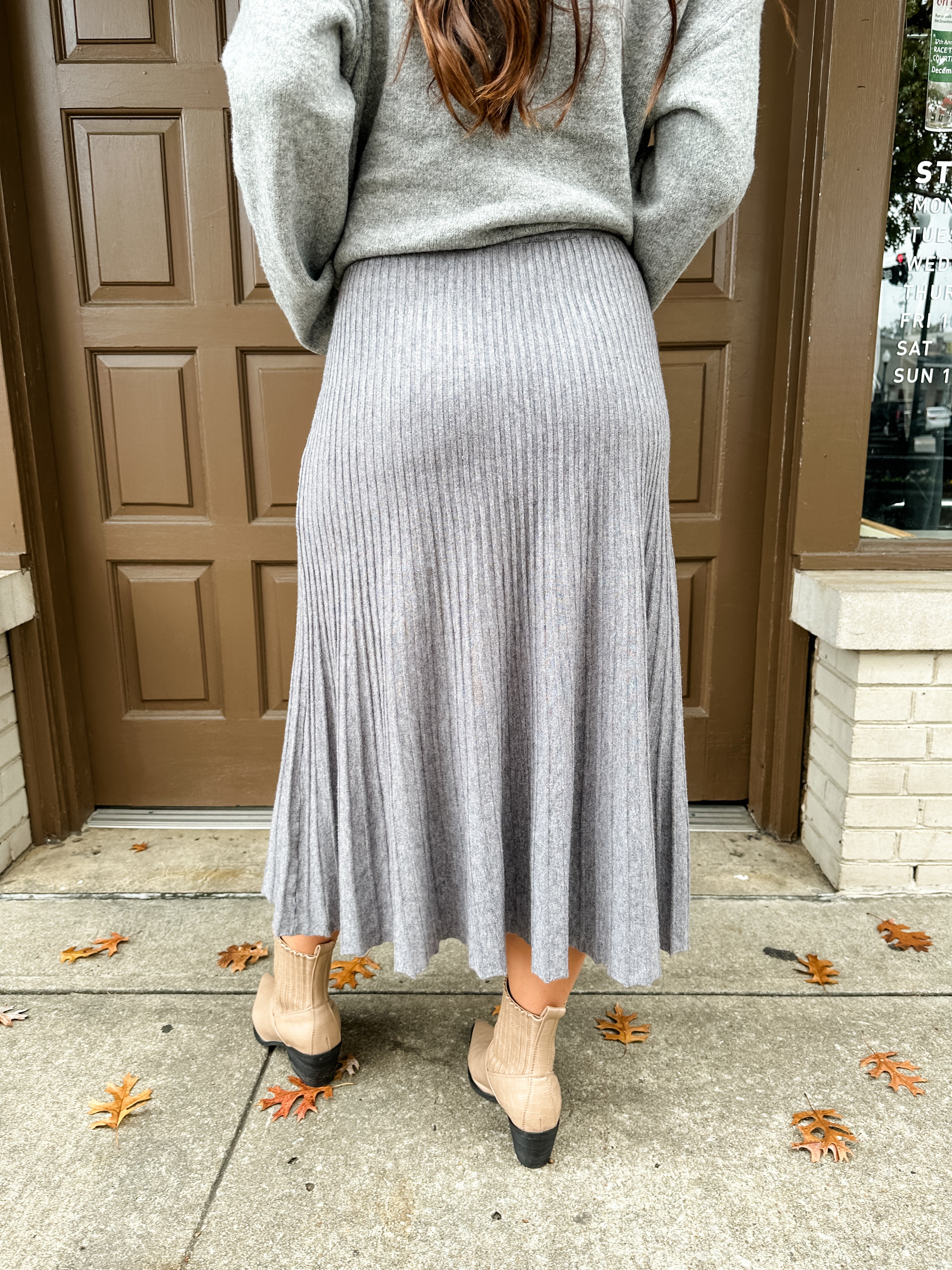 Pleated Sweater Midi Skirt