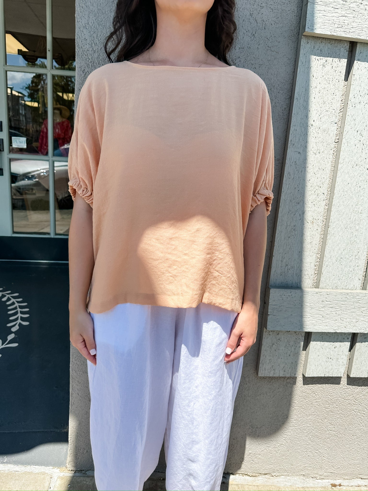 Textured Elastic Puff Sleeve Top