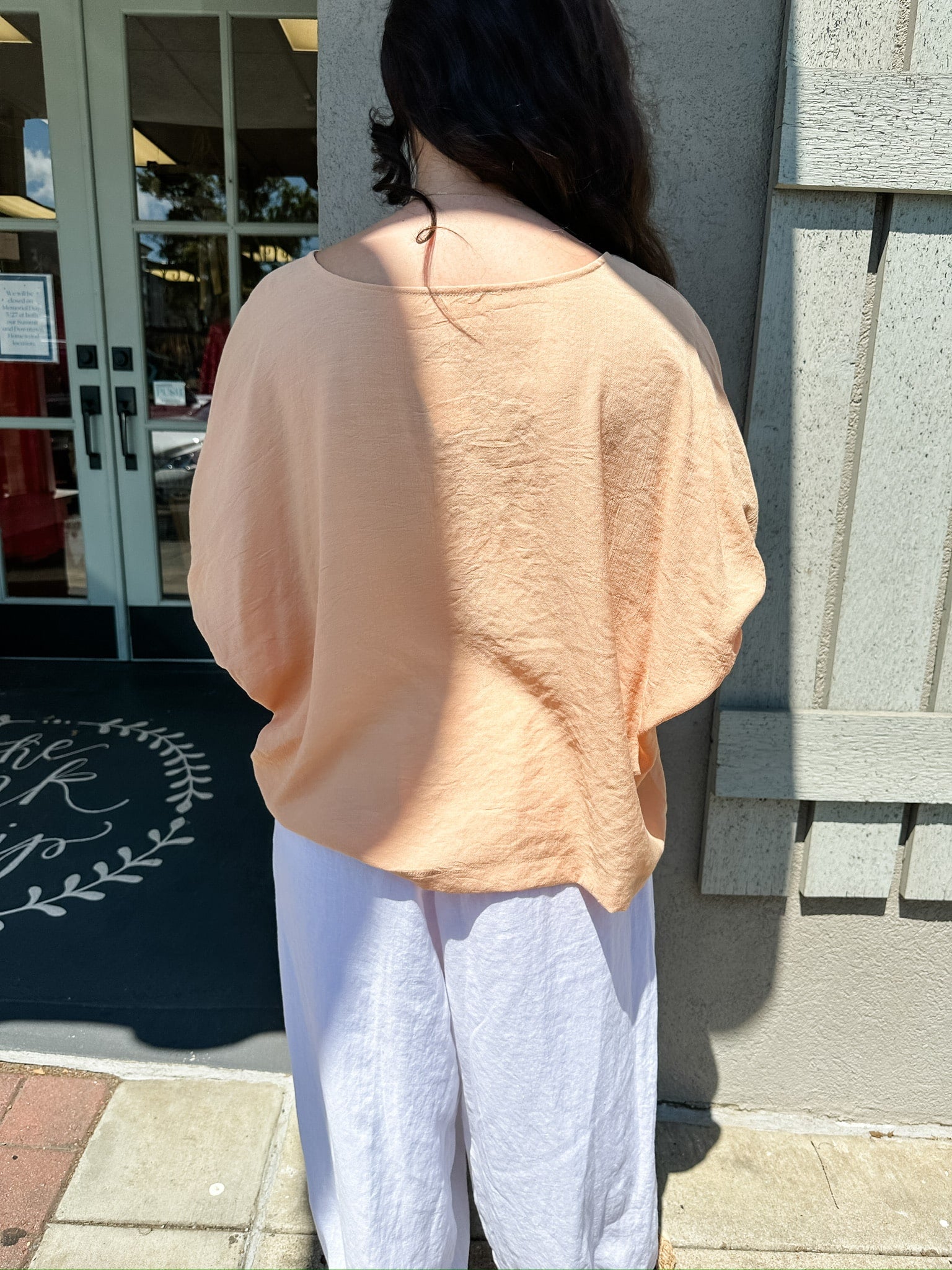 Textured Elastic Puff Sleeve Top