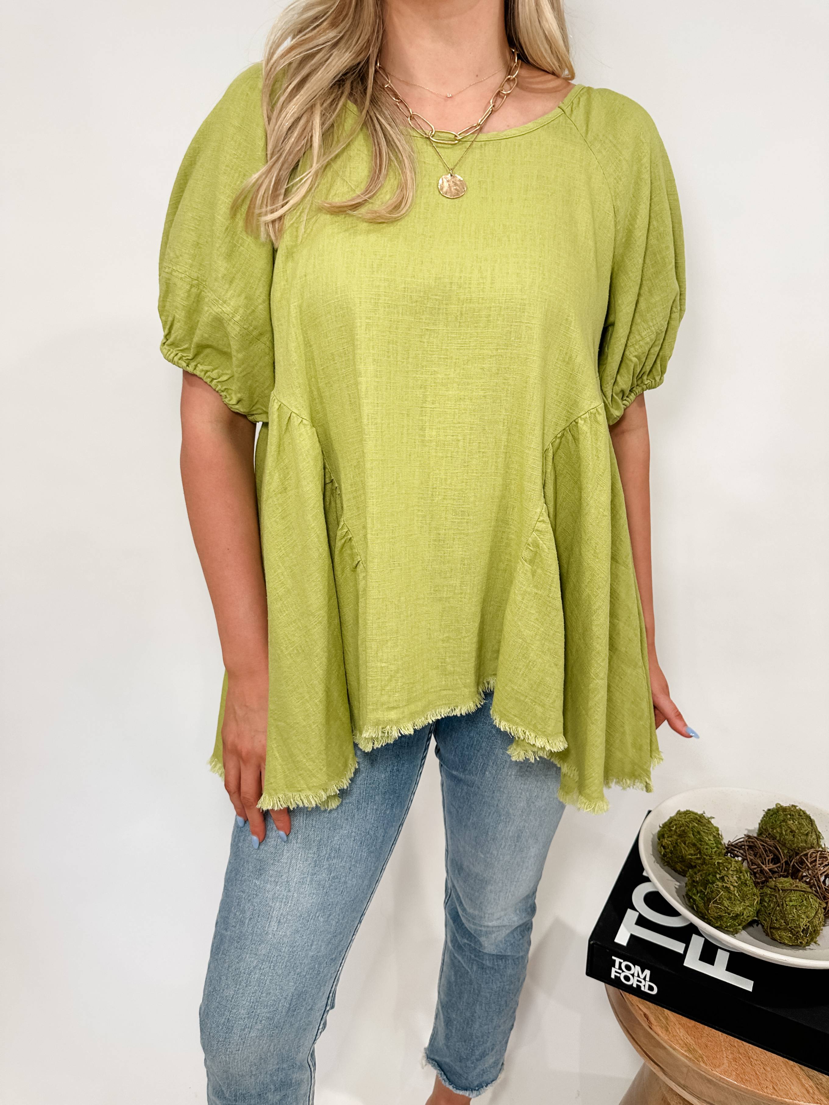 Linen Swing Puff Sleeve Top