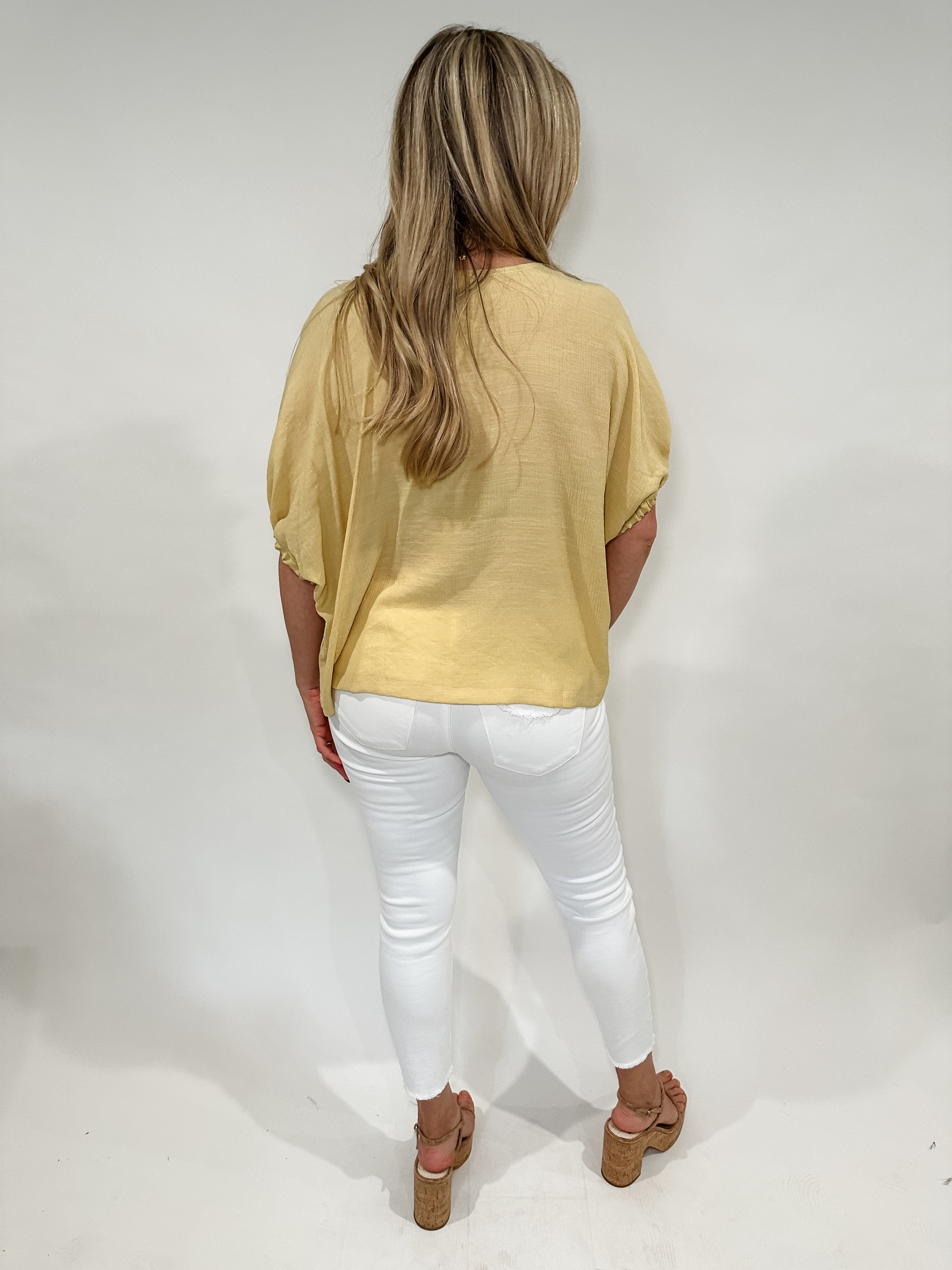 Textured Elastic Puff Sleeve Top