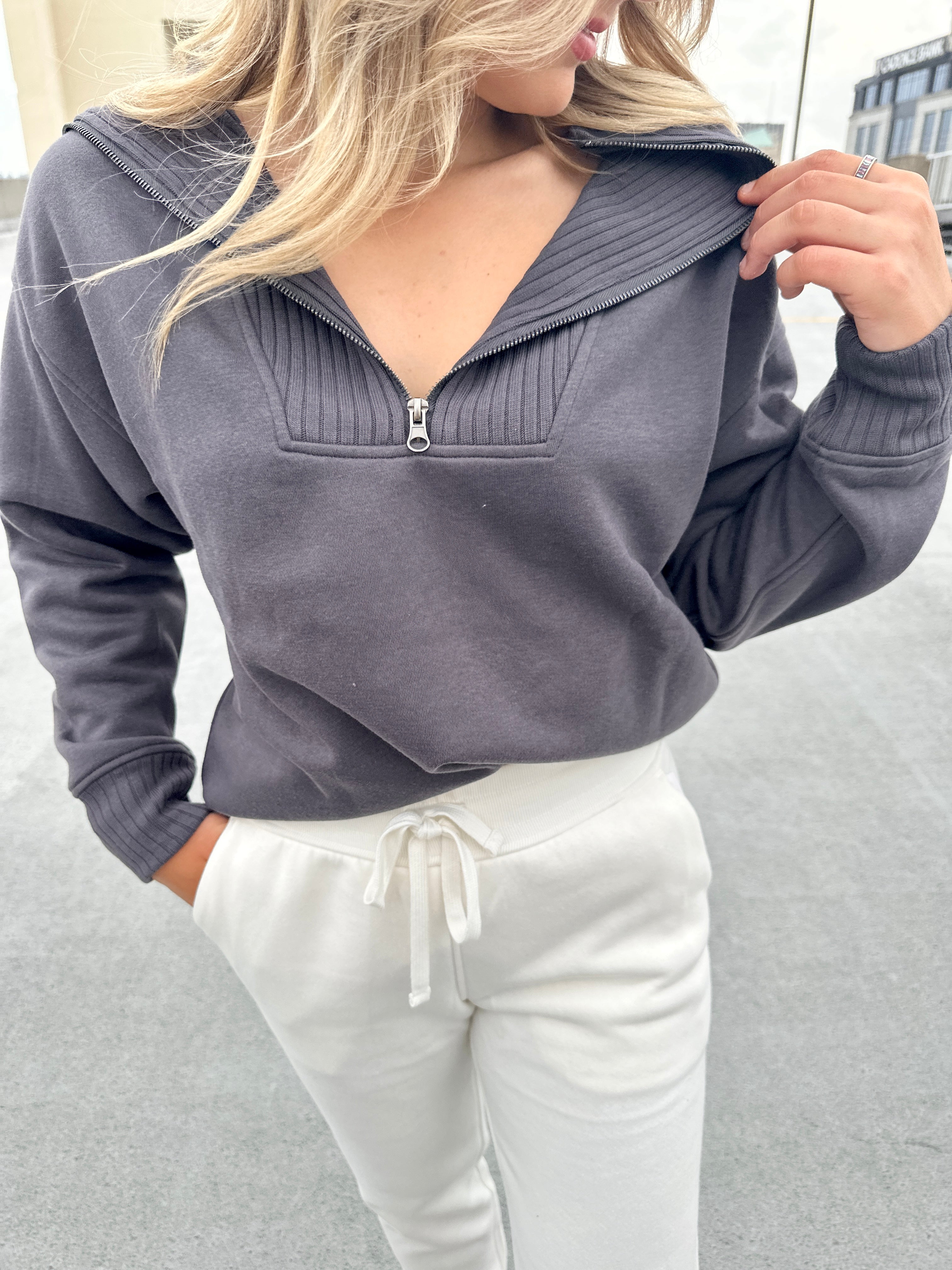 Oversized Collar Pullover